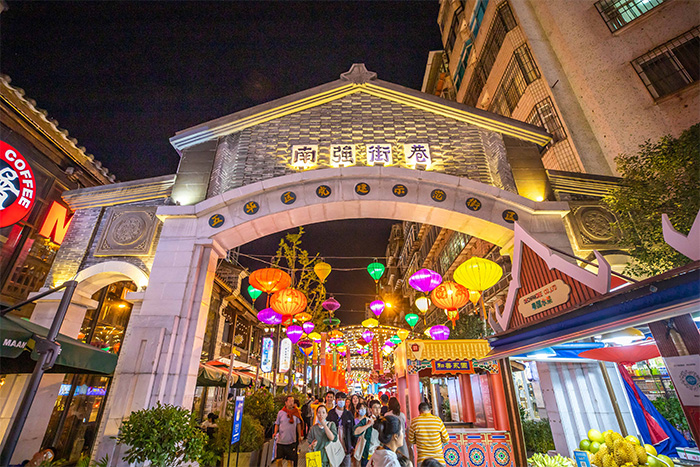 在文旅亮化發(fā)展過程中，如何形成自己的專屬IP？