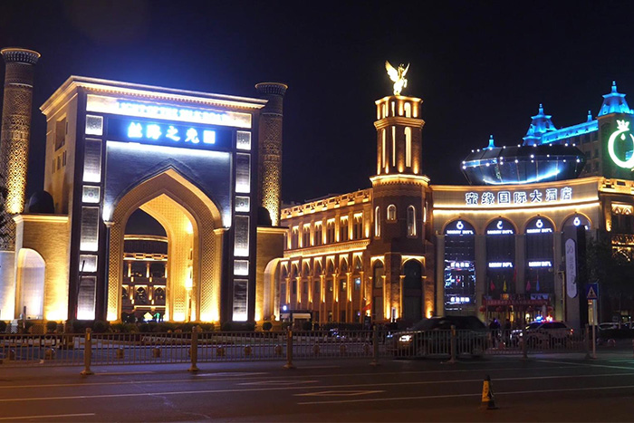 想知道你的酒店做完亮化能有多美嗎？