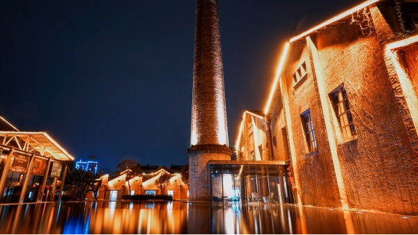 景觀亮化照明工程能夠?yàn)槌鞘袔砟男﹥r(jià)值？