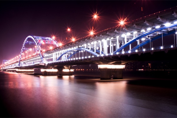 led亮化工程中應該如何正確使用LED燈？