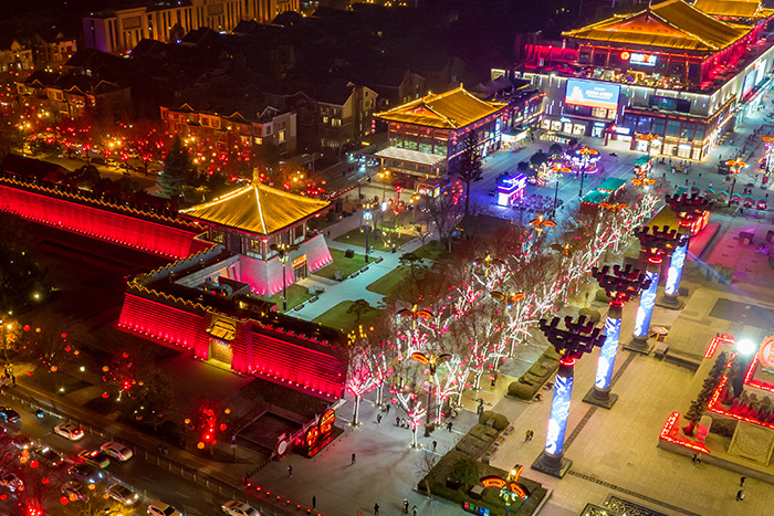 做亮化為什么要找一站式亮化公司合作？