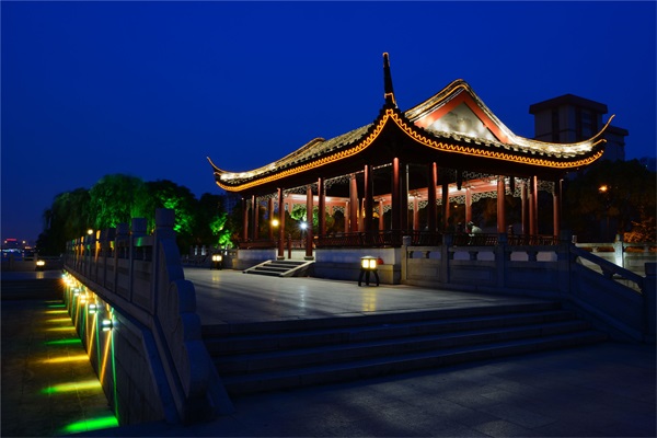 城市夜景燈光設(shè)計(jì)