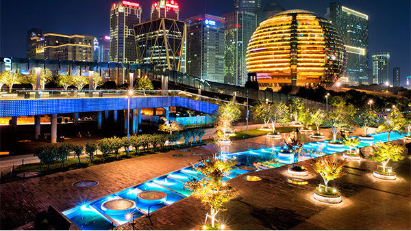 在亮化工程施工中，如何判斷施工團(tuán)隊是否有經(jīng)驗？