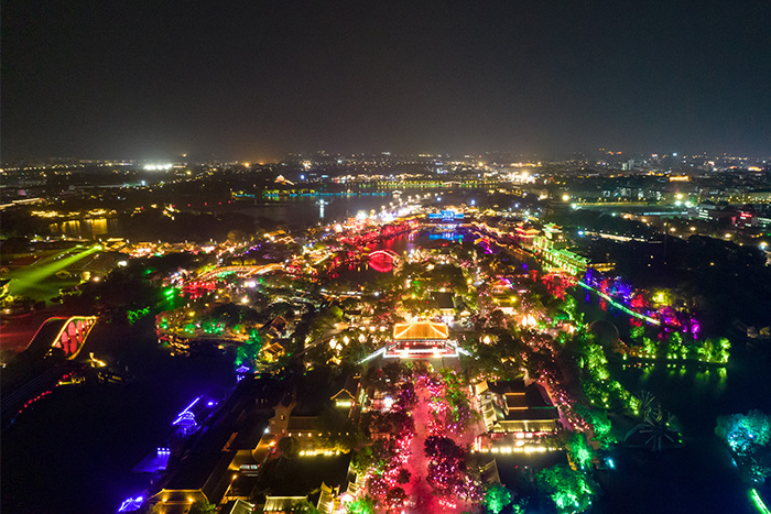 別讓競爭對(duì)手先行！搶先布局文旅夜游亮化，營造夜游新體驗(yàn)！