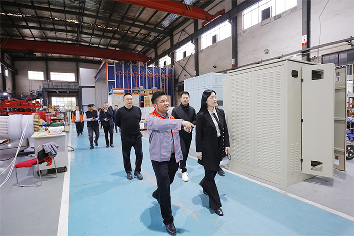 明亮照明集團(tuán)創(chuàng)始人荊明慧受邀湖北牛商匯賦能分享！