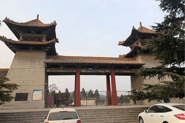 河南省新鄉(xiāng)市百泉景區(qū)大門(mén)