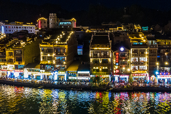 做亮化沒有選擇一站式亮化公司，小心會踩這些坑！